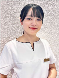 歯科助手 山﨑 音波